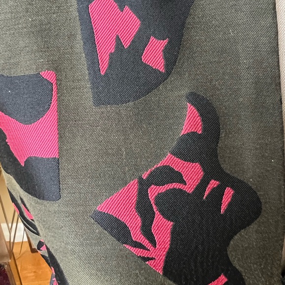 BANANA REPUBLIC peplum top with belt. - Picture 4 of 7